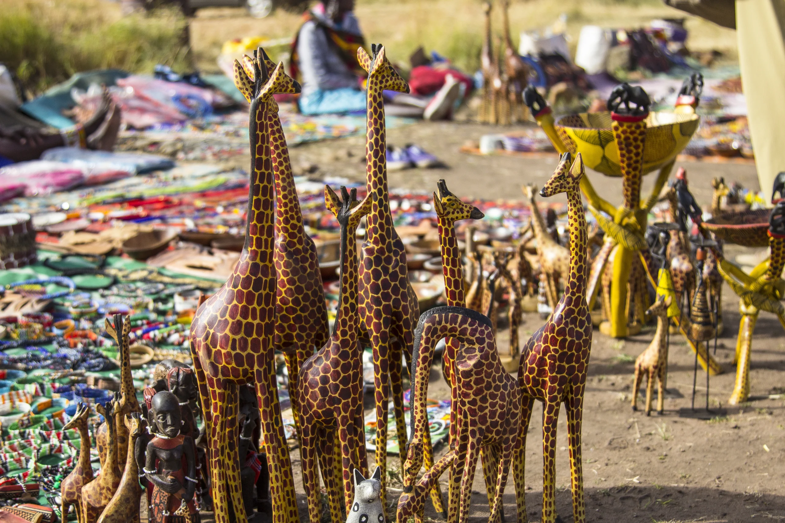 local-figures-that-sell-inside-masai-mara-kenya